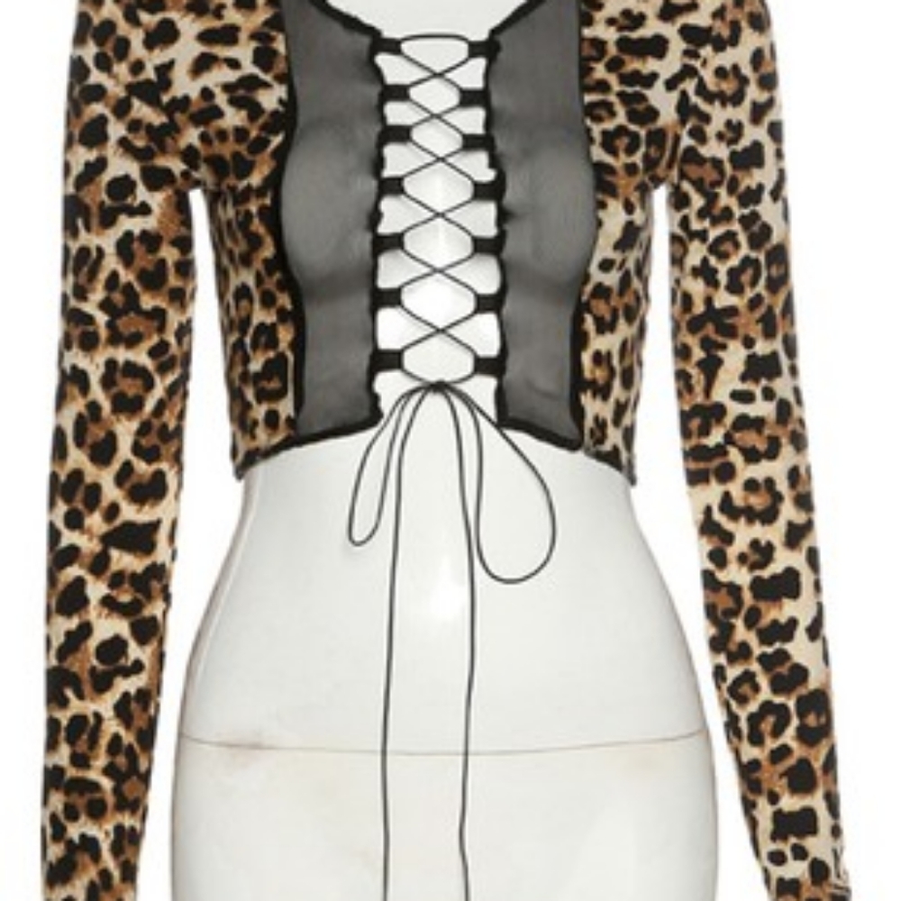 Cheetah Print Lace-up Top - Picture 3 of 4